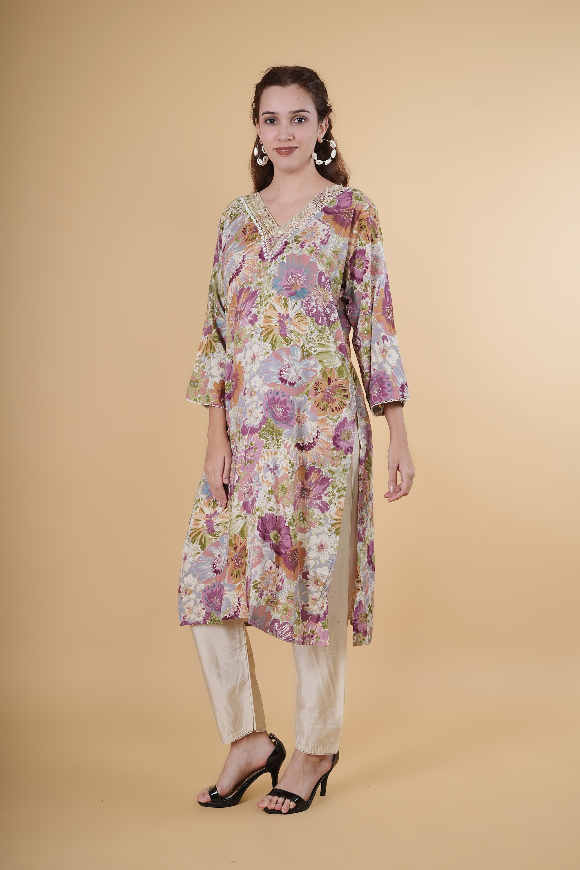 Shop the latest trends in women’s clothing at My Velvet Villa